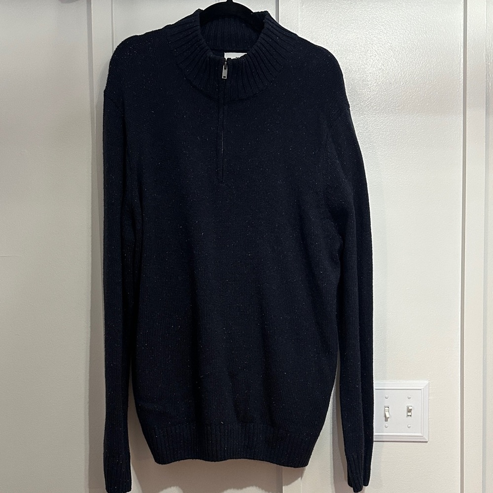 Men's Classic Blue Zip-Up Sweater
